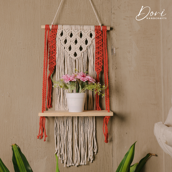 Macrame Wall hanging Shelf (Copy)