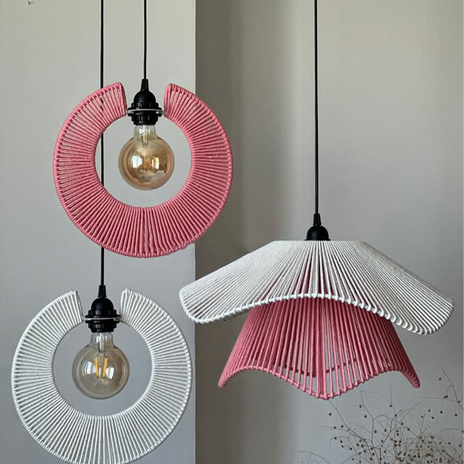 Roselle Eclipse Raffia Light